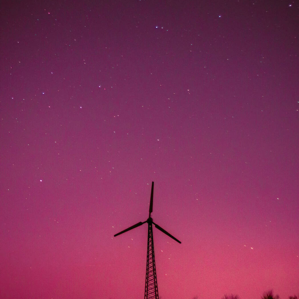 4 fabulous ways to save energy and reduce your carbon footprint